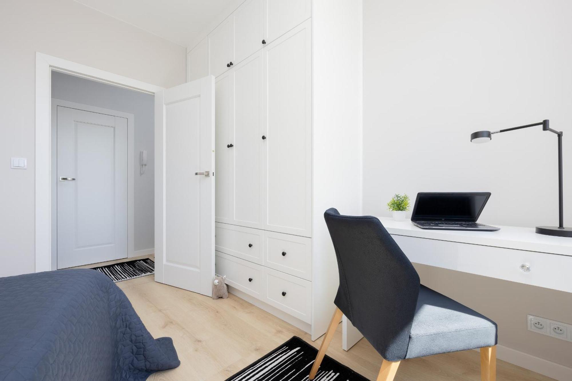 Stacja Wola Nowoczesny Z Balkonem I Parkingiem By Renters